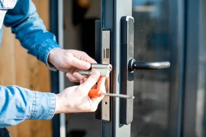 What Are the Benefits of 24/7 Lock Services for Your Home